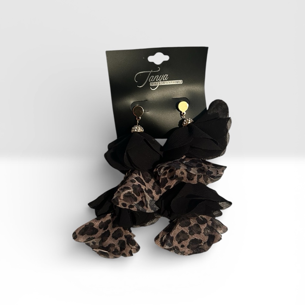 Chiffon Petals With Crystal Accents And Gold-Tone Metal Base Tanya Creations 9$